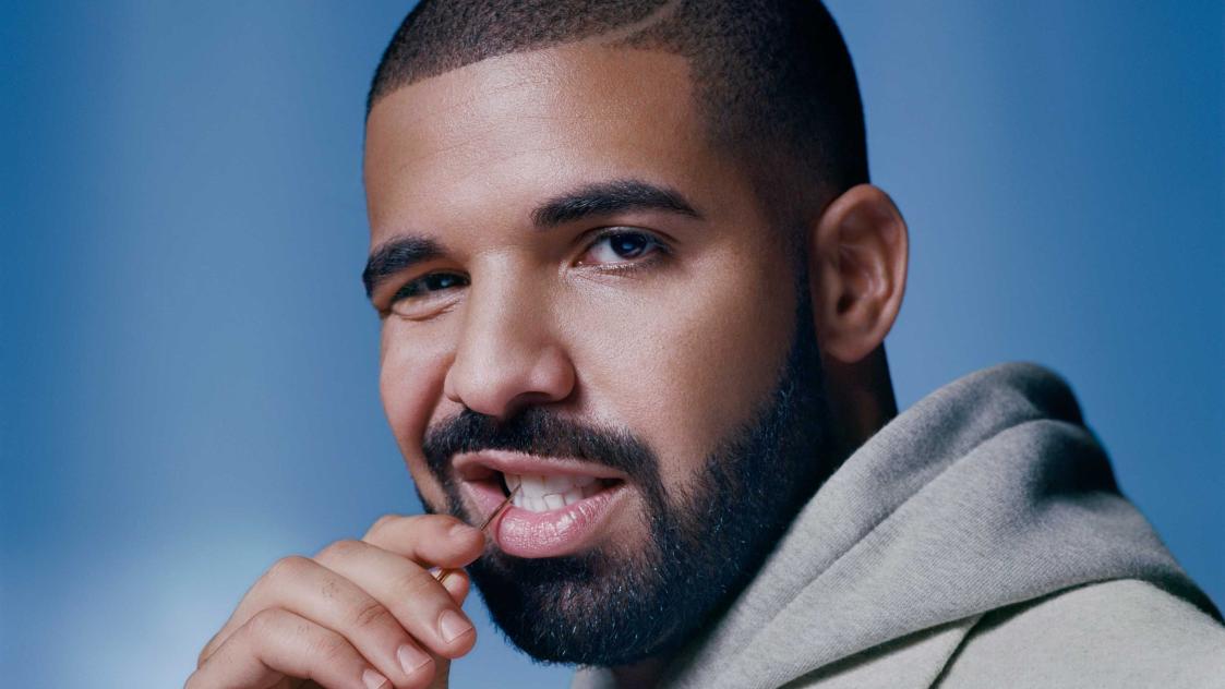 Drake успя!