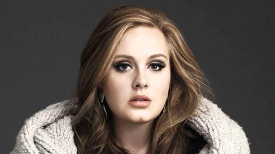 Adele спря концерта си