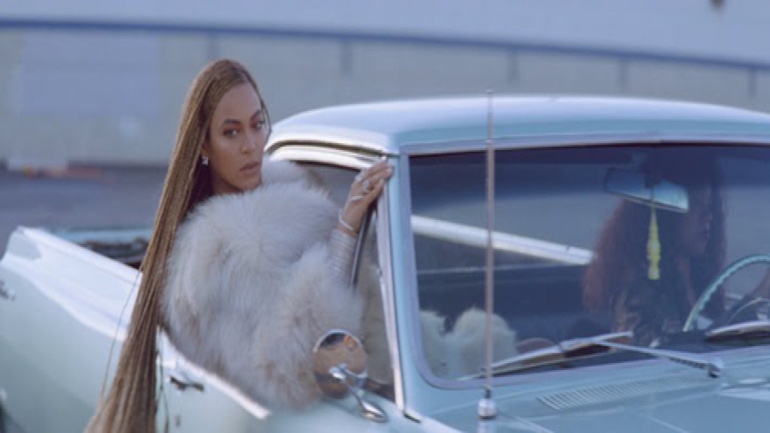 Изненадващ клип от Beyonce