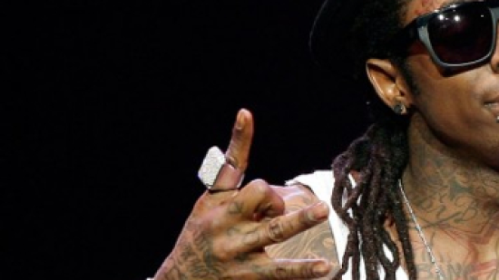 Lil Wayne с албум изненада
