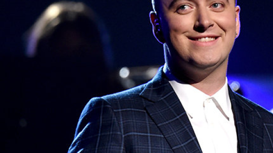 Успешна операция за Sam Smith