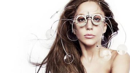Lady Gaga изпълни 7 нови парчета