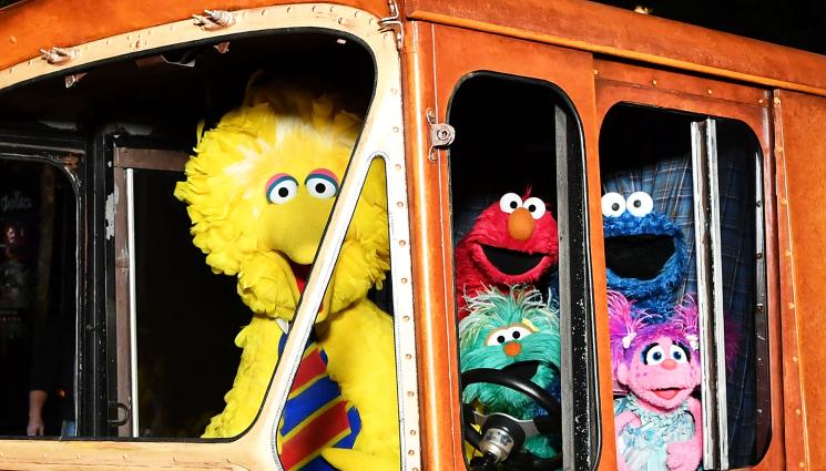 Улица Сезам - Чернокожи съдят герои от