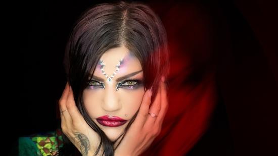 Непредсказуемата Жана Бергендорф с хитова нова песен