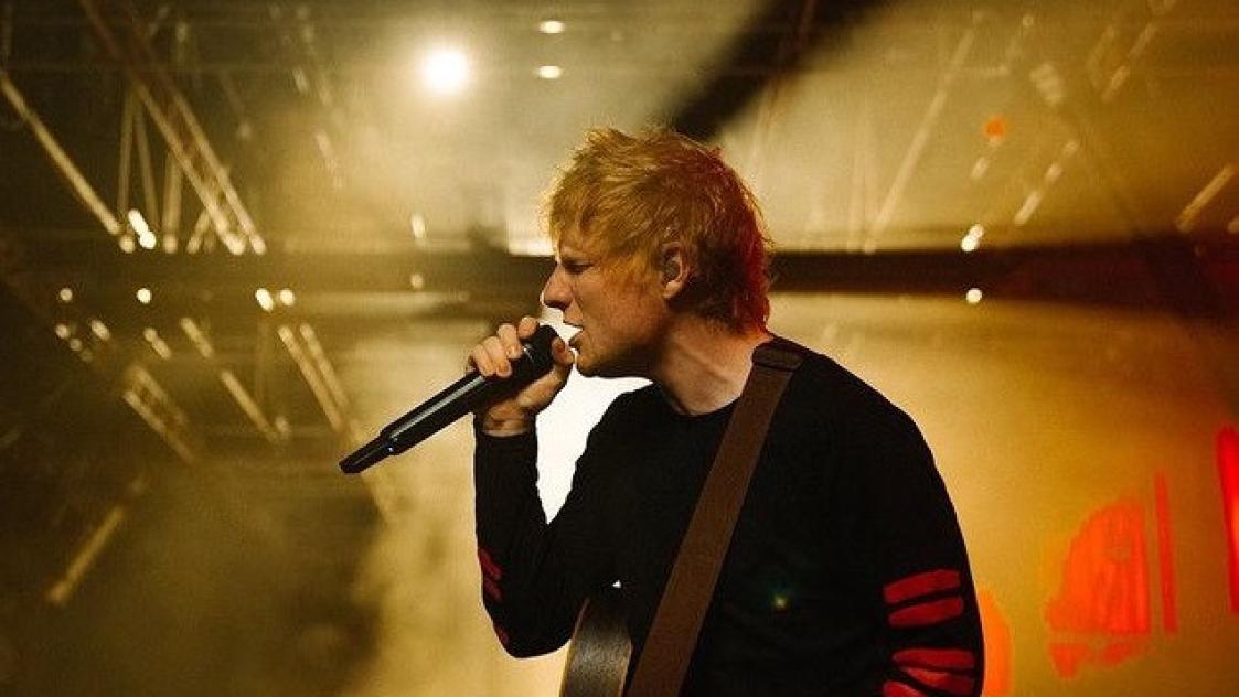 Ed Sheeran пуска ремикс на "Shivers" с k-pop звездите Jessi и Sunmi