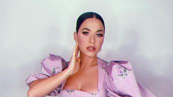 Katy Perry намекна за световно турне