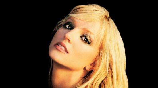 Britney Spears е получила 15 милиона долара за книгата си