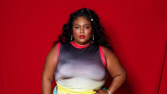 Lizzo с първа номинация за Еми