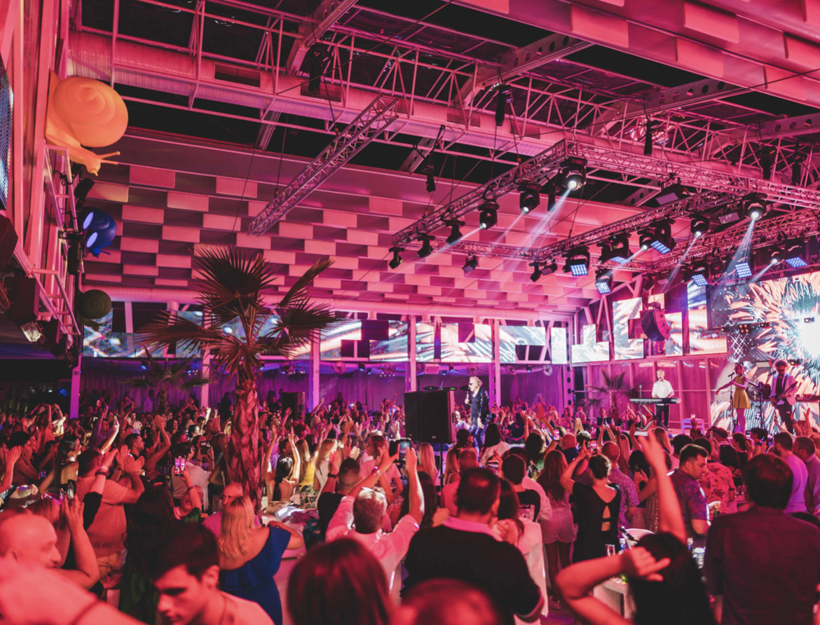 Bedroom beach Васил Найденов