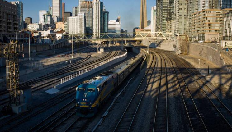влак - Стачка на машинисти във Великобритания