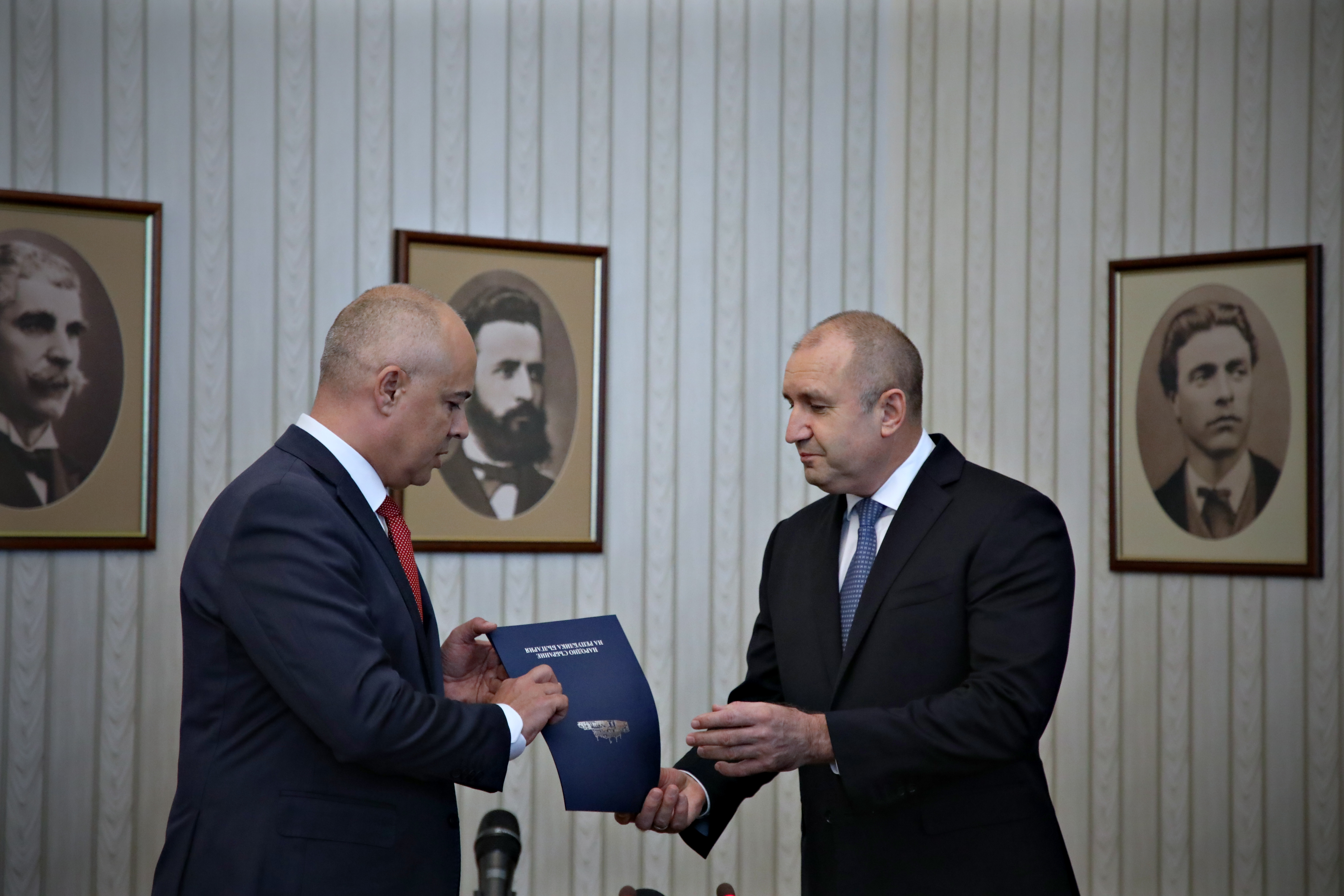 Радев БСП Мандат