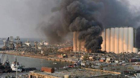 срутване Бейрут зърнохранилище пристанище