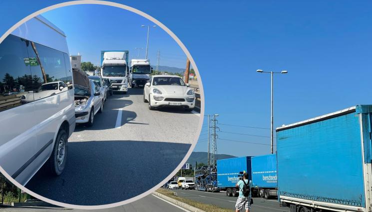 опашка Люлин - АД НА ВХОДА НА СОФИЯ: Километрична опашка заради ремонт, има и две катастрофи (СНИМКИ)