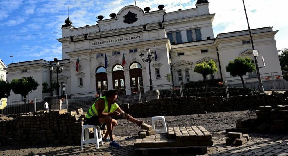 Българският президент Румен Радев определи 2 октомври за дата на