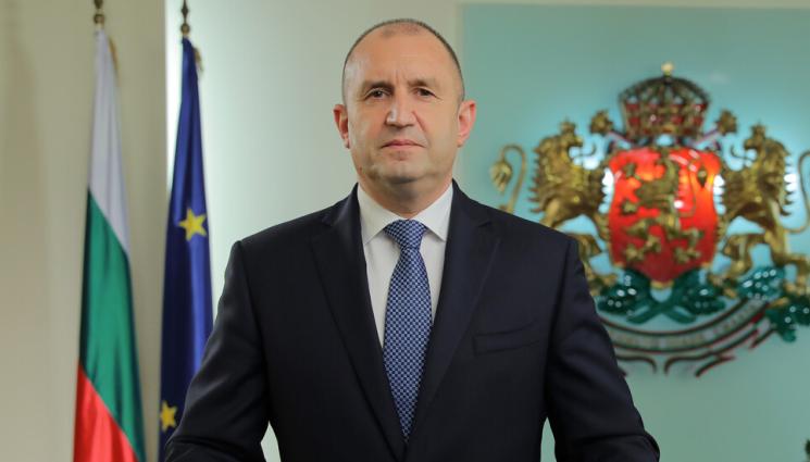 радев - Военните министри на страните от Балканите се събират в