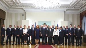 Румен Радев служебно правителство