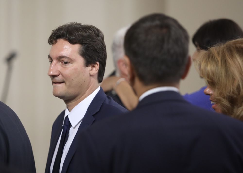 Президентът Радев представи новия служебен кабинет