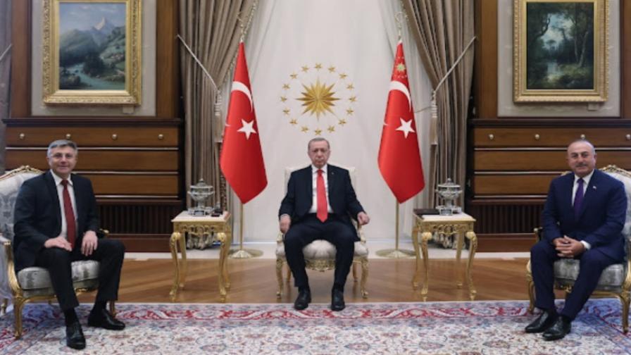 Стана ясно какво са си говорили Карадайъ и Ердоган в Турция