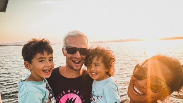  Семейната идилия на Део и Мариана 