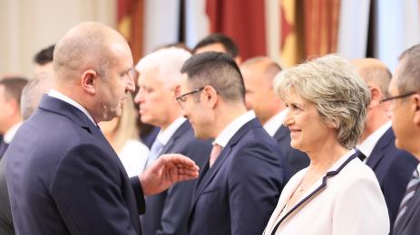 Лесела Лечева