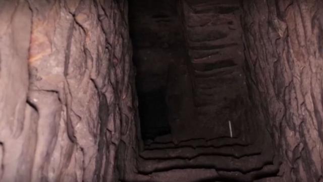 Древна крипта разказва за мистичните ритуали на маите (ВИДЕО)