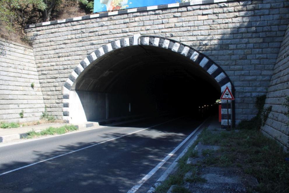 100 000 лв. са нужни, за да светне отново тунелът