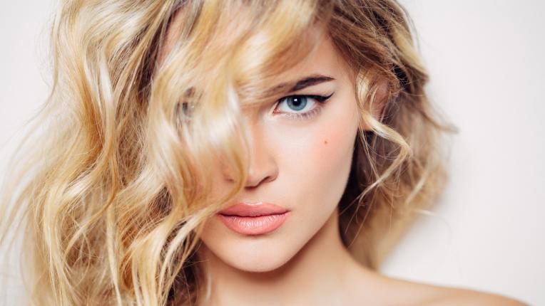  Прически за триъгълно лице 