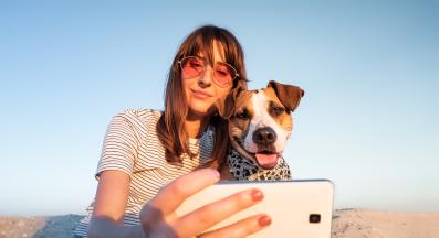 куче и човек