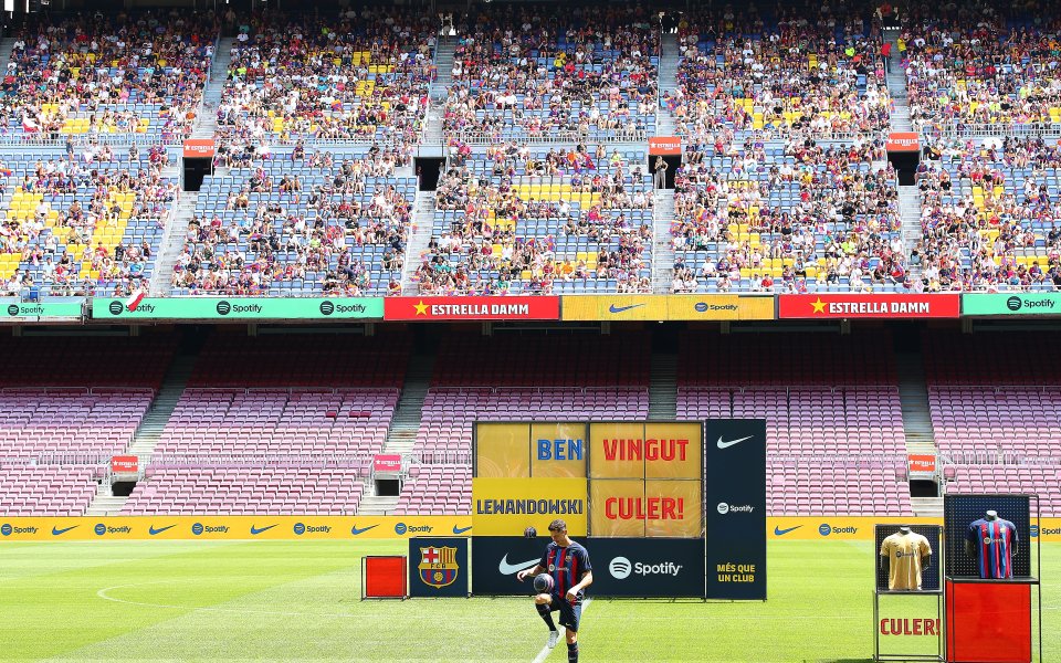 Представяне на Роберт Левандовски в Барселона, 05.08.2022 г.