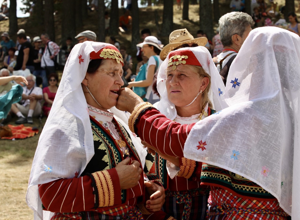 <p>&quot;България пее в Копривщица&quot; е мотото на тазгодишното, 12-о издание на Националния събор на народното творчество Копривщица 2022</p>