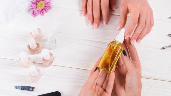 Платена публикация: Топ 3 на най-добрите комплекти за маникюр