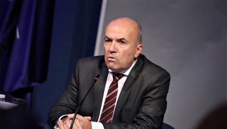 Министър Милков: По-специфична ще бъде организацията на изборите в Русия и Украйна