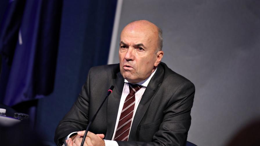 <p>Милков: ОИСР е най-сериозното интеграционно усилие на България след ЕС и НАТО</p>