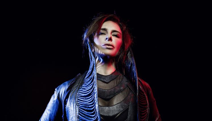 никол мудабер - ЗВЕЗДНА ВИЗИТА: Кралицата на техното идва в Бургас