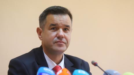 Никола Стоянов