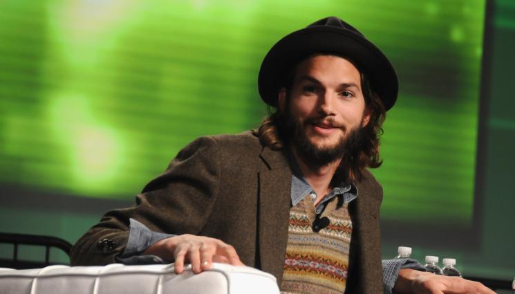 аштън къчър - ЗДРАВЕТО НЕ СЕ КУПУВА: Страшно заболяване мъчи Аштън Къчър