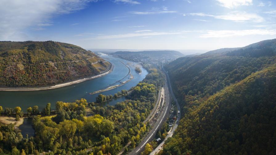 Германия бие тревога: Нивото на Рейн може да падне под критичния минимум