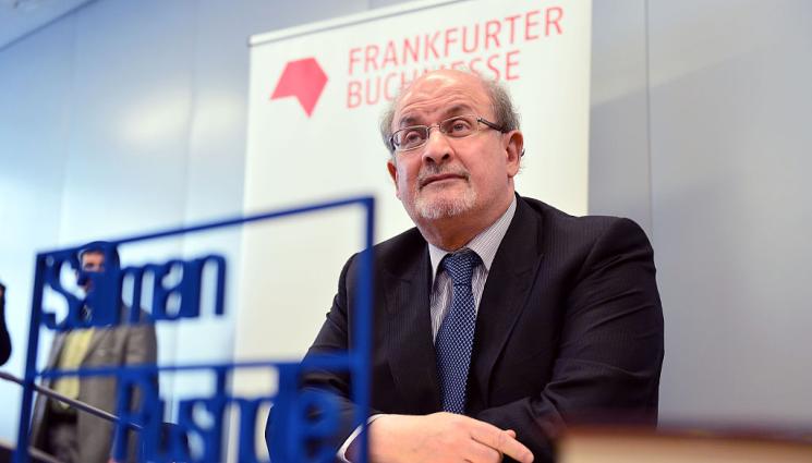 Салман Рушди - Намушкаха британски писател Салман Рушди (ВИДЕО)