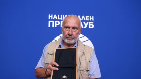 Николай Овчаров