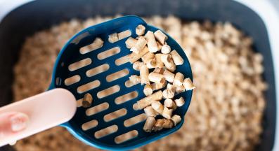 растителна постелка за котешка тоалетна