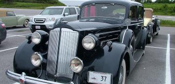 <p>Packard 12 1937</p>
