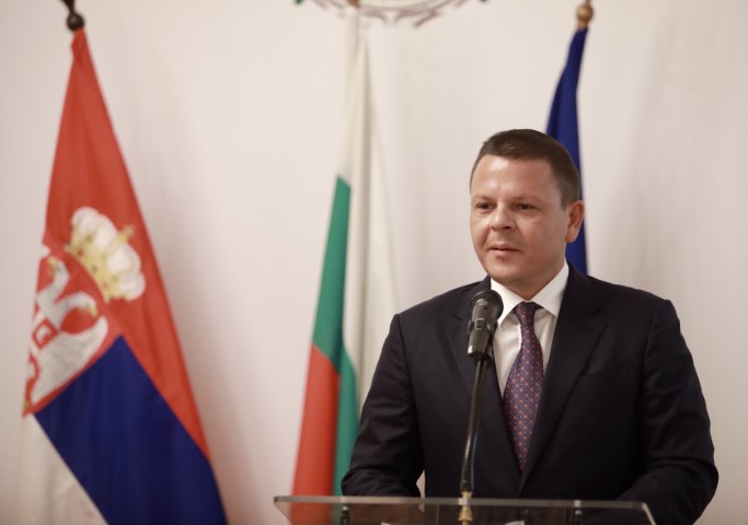 Вицепремиерът Христо Алексиев и сръбският министър Томислав Момирович обсъдиха сътрудничеството в жп и водния транспорт