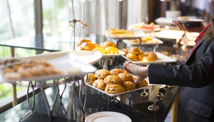 Хотел закуска - Хотели ни спестяват закуската