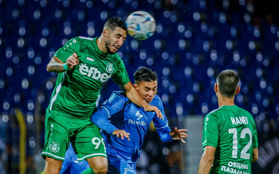 Хебър извади двама българи от отбора БГ Футбол efbet Лига Gong.bg