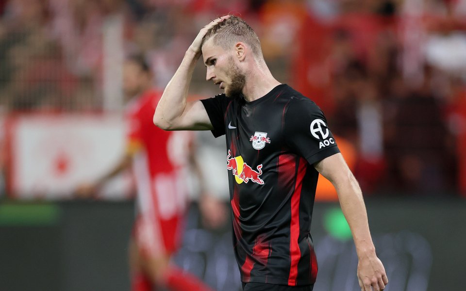 Унион Берлин даде заявка, че ще бъде сериозен претендент за