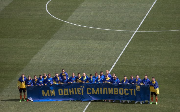 Шахтьор Донецк не успя да пречупи Металист при подновяването на първенството на Украйна