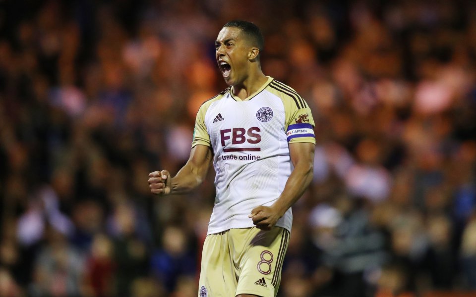 Отборът на Лестър Сити е готов да намали исканата цена