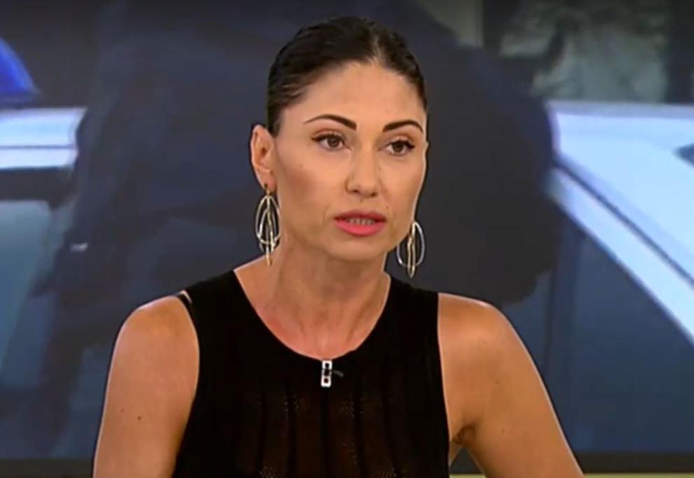 Вдовицата на убития при акция командос Емил Шарков – Милена,