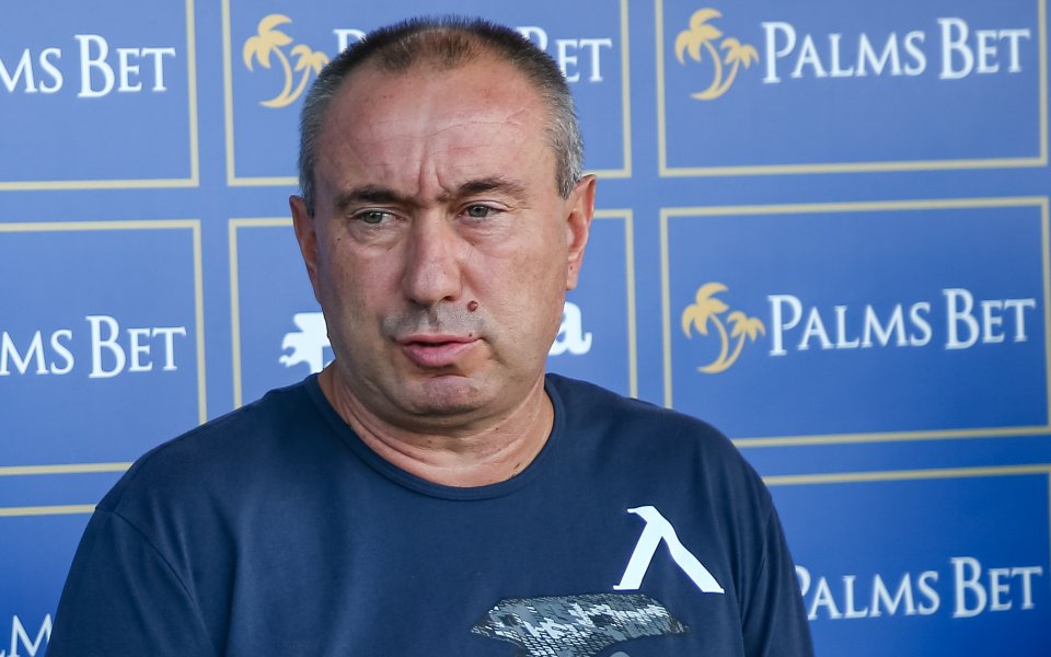 Треньорът на Левски - Станимир Стоилов, даде пресконференция преди дербито