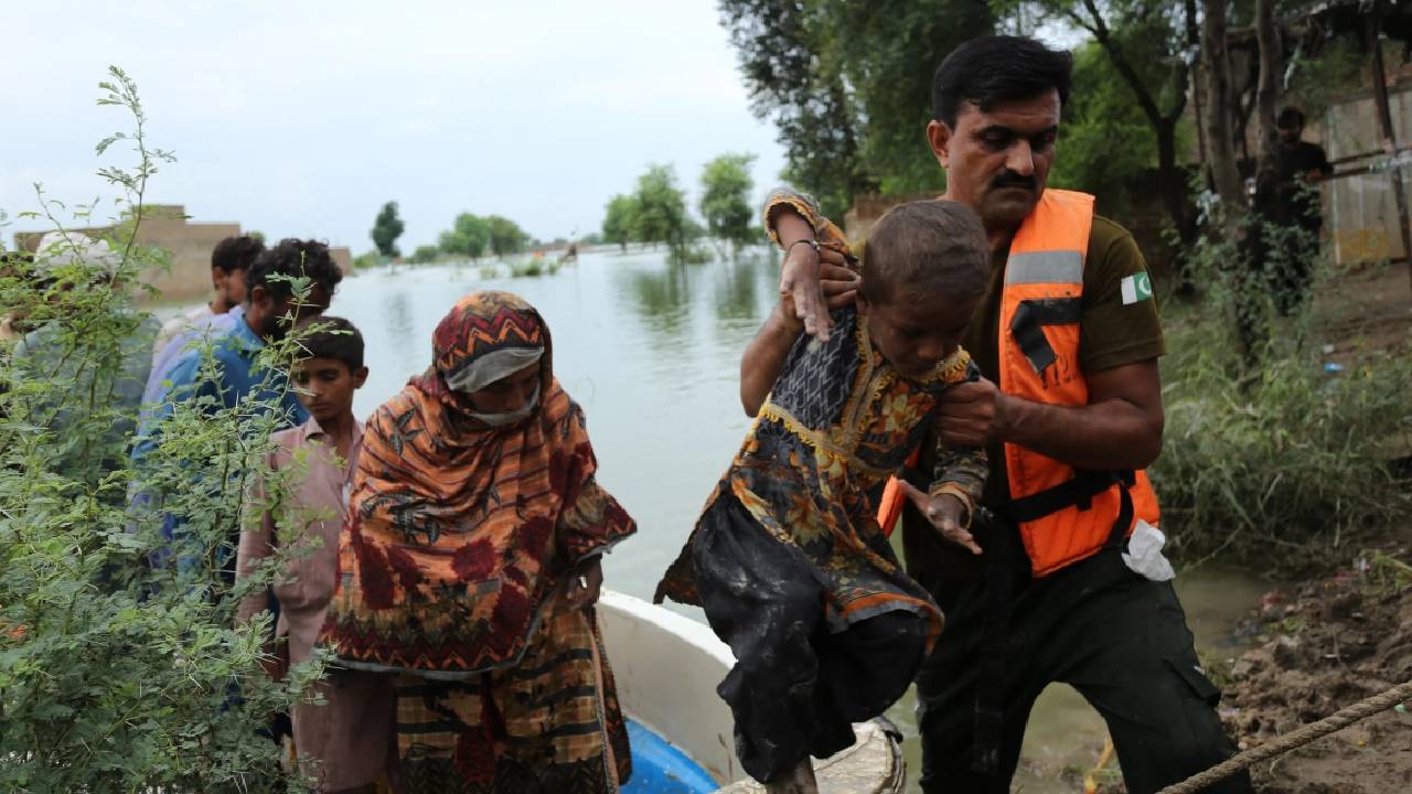 дъждове Пакистан